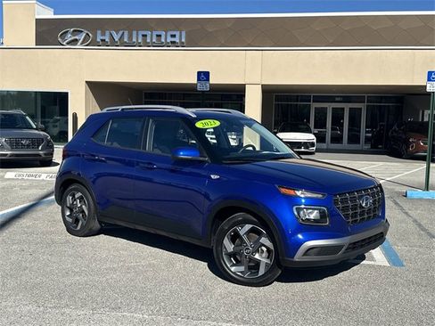 Certified 2023 Hyundai Venue SEL image 1