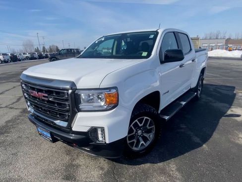 Certified 2022 GMC Canyon AT4 w/ Trailering Package image 4