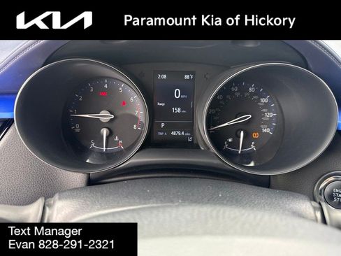 Used 2021 Toyota C-HR XLE FWD image 25