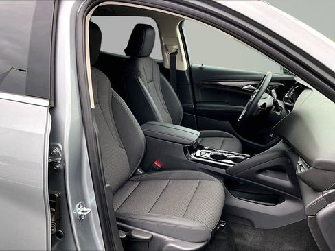 Used 2023 Buick Envision Preferred AWD/4WD image 8