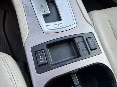 Used 2013 Subaru Outback 2.5i Limited image 19