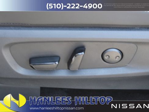 New 2026 Nissan Pathfinder SL w/ SL Premium Package AWD/4WD image 14