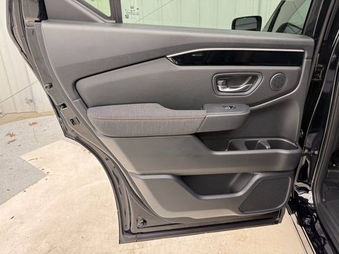 New 2026 Honda Pilot Sport image 15