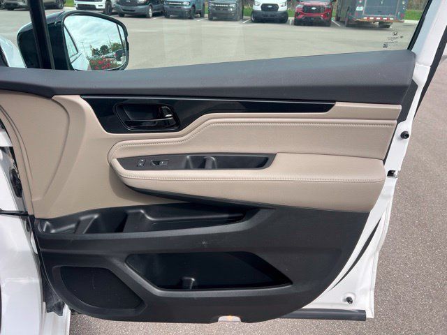 Used 2024 Honda Odyssey Elite image 10