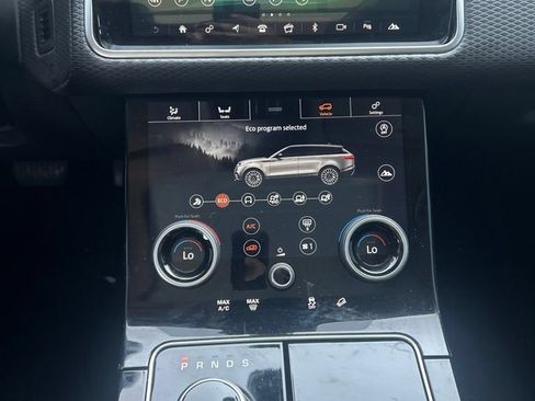Used 2018 Land Rover Range Rover Velar S AWD/4WD image 12
