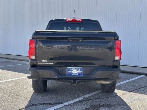 Used 2023 Chevrolet Colorado Z71 w/ Z71 Convenience Package 2 image 4