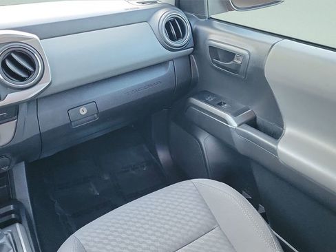 Certified 2022 Toyota Tacoma SR5 w/ Technology Package RWD image 21