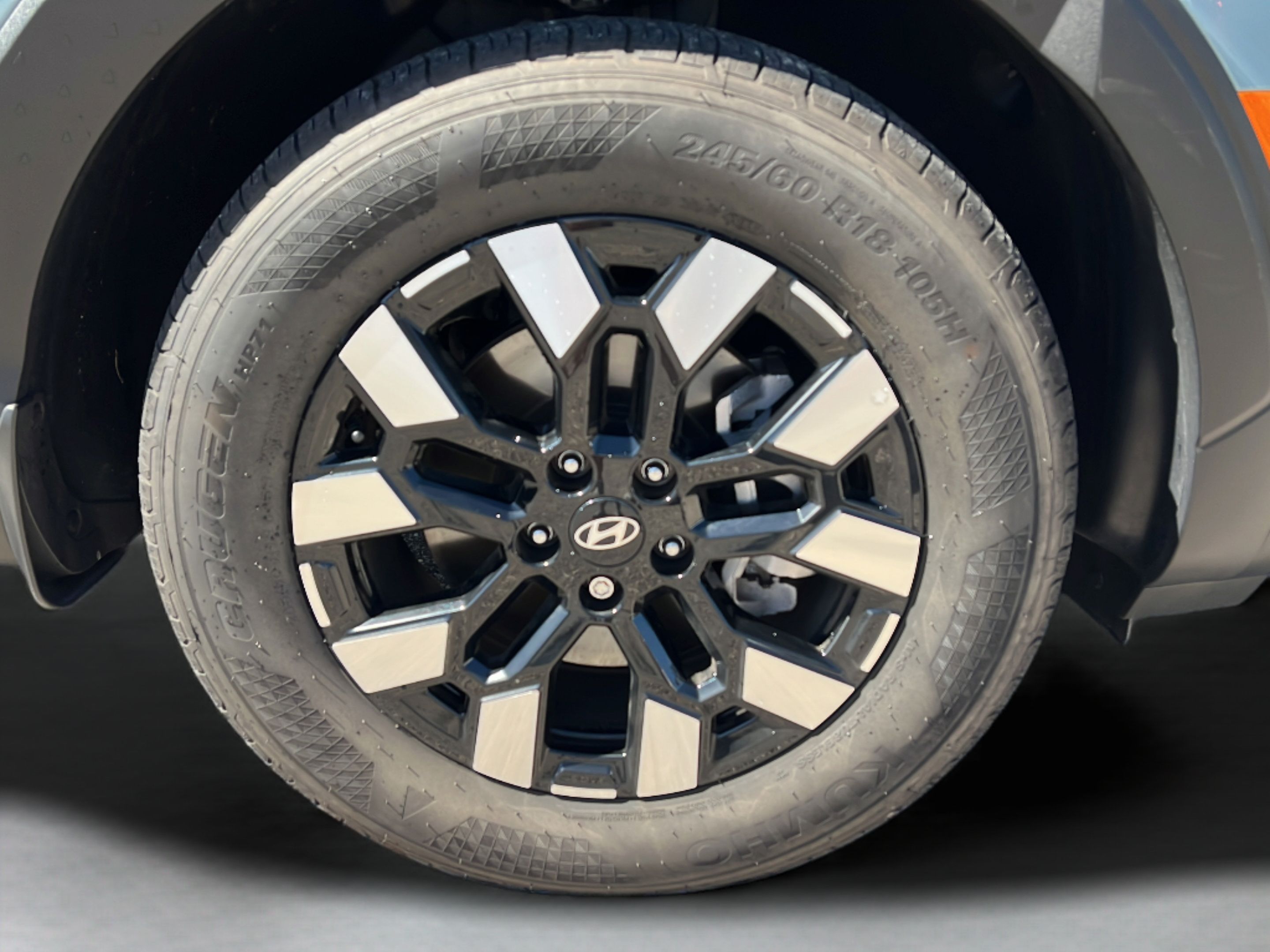Certified 2025 Hyundai Santa Cruz SEL FWD image 27