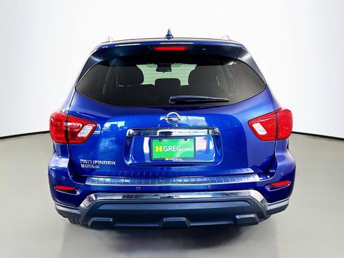 Used 2020 Nissan Pathfinder S image 8