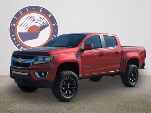 Used 2016 Chevrolet Colorado LT image 2