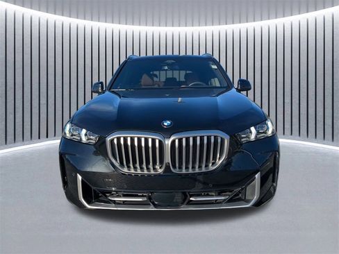 Certified 2024 BMW X5 sDrive40i w/ Premium Package image 10