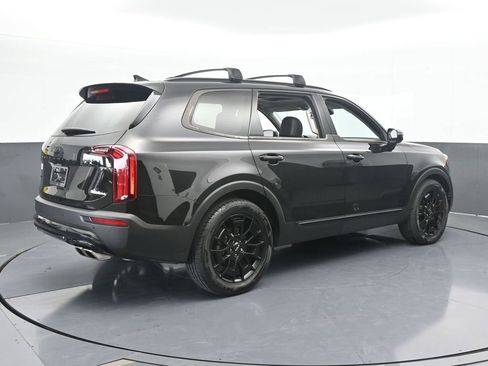 Used 2022 Kia Telluride SX w/ SX Prestige Package image 6