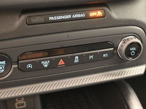 Certified 2025 Ford Bronco Sport Outer Banks w/ Outer Banks Tech Package+ image 17