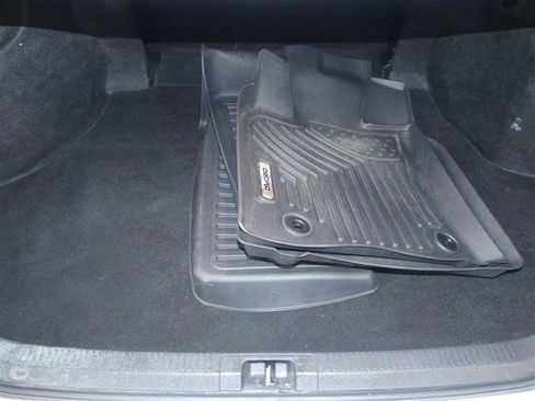 Used 2019 Toyota Camry SE FWD image 24