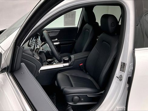 Certified 2022 Mercedes-Benz GLB 250 image 15