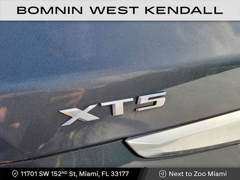 Used 2019 Cadillac XT5 FWD image 4