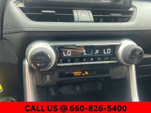 Used 2022 Toyota RAV4 LE image 16