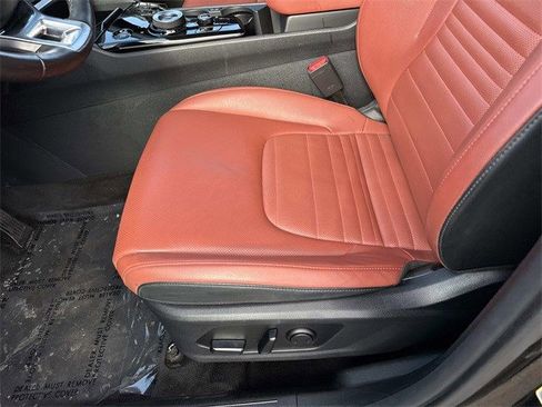 Used 2024 Kia Sportage SX Prestige image 15