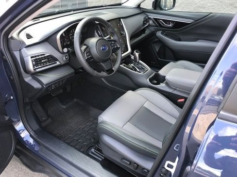 Certified 2025 Subaru Outback Onyx Edition w/ Popular Package #2 image 5