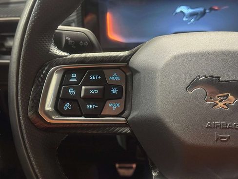 Used 2025 Ford Mustang GT RWD image 10
