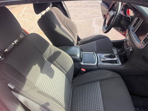 Used 2023 Dodge Charger SXT image 15