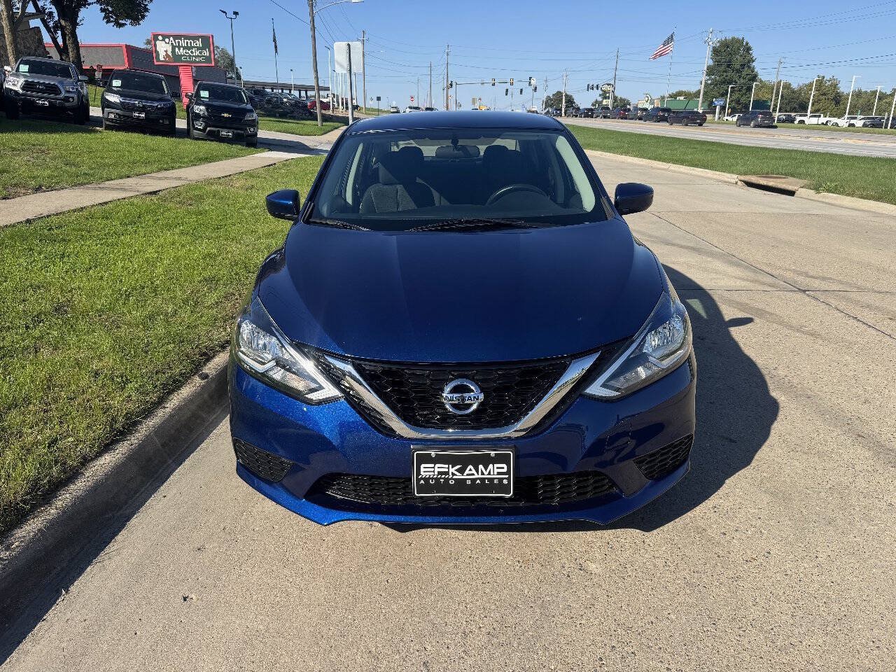 Used 2017 Nissan Sentra S FWD image 8