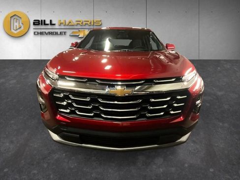 Used 2026 Chevrolet Equinox LT AWD/4WD image 8