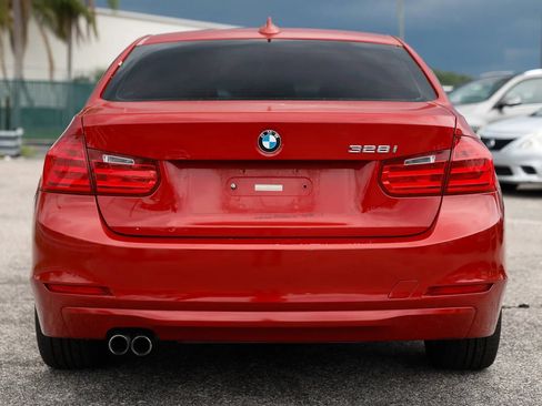 Used 2014 BMW 328i Sedan RWD image 5