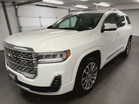 Certified 2023 GMC Acadia Denali FWD image 4