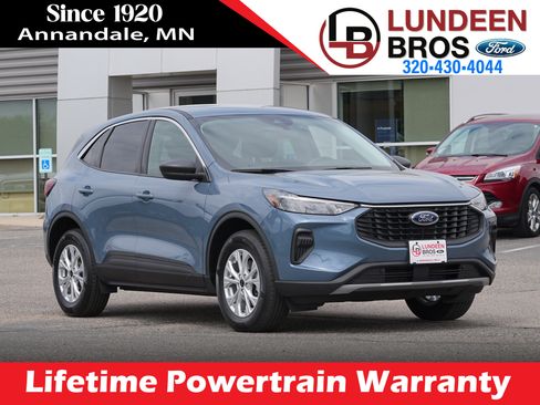 Used 2024 Ford Escape Active AWD/4WD image 1