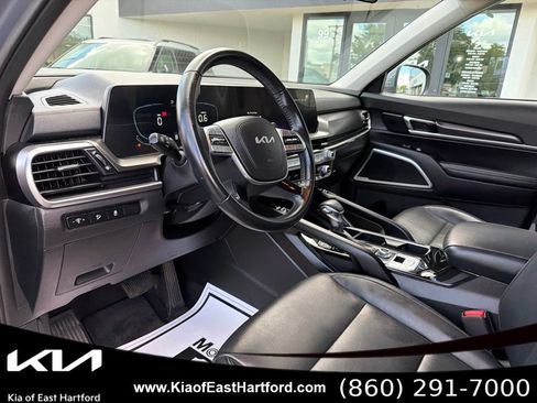 Used 2024 Kia Telluride S AWD/4WD image 29