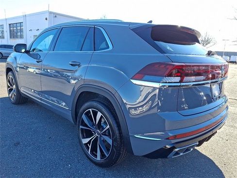 New 2026 Volkswagen Atlas Cross Sport SEL Premium R-Line image 3