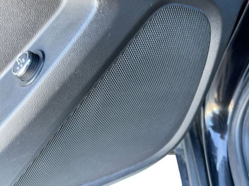 Certified 2020 Chevrolet Traverse LT image 20