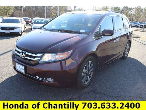 Used 2015 Honda Odyssey Touring image 3