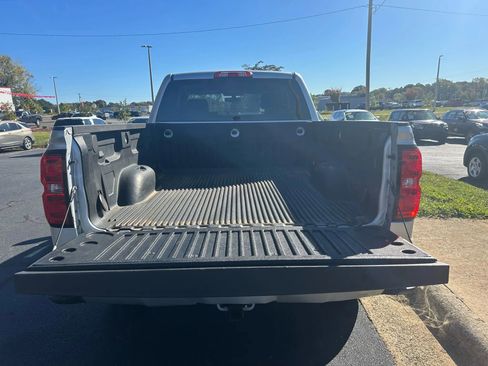 Used 2016 Chevrolet Silverado 1500 Custom w/ Custom Convenience Package image 18