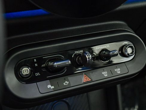 Used 2025 MINI Cooper S image 24