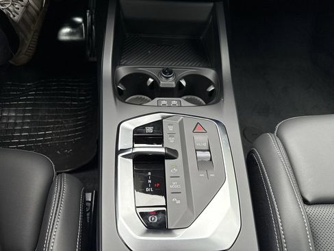 Used 2025 BMW 228i xDrive w/ Premium Package image 22