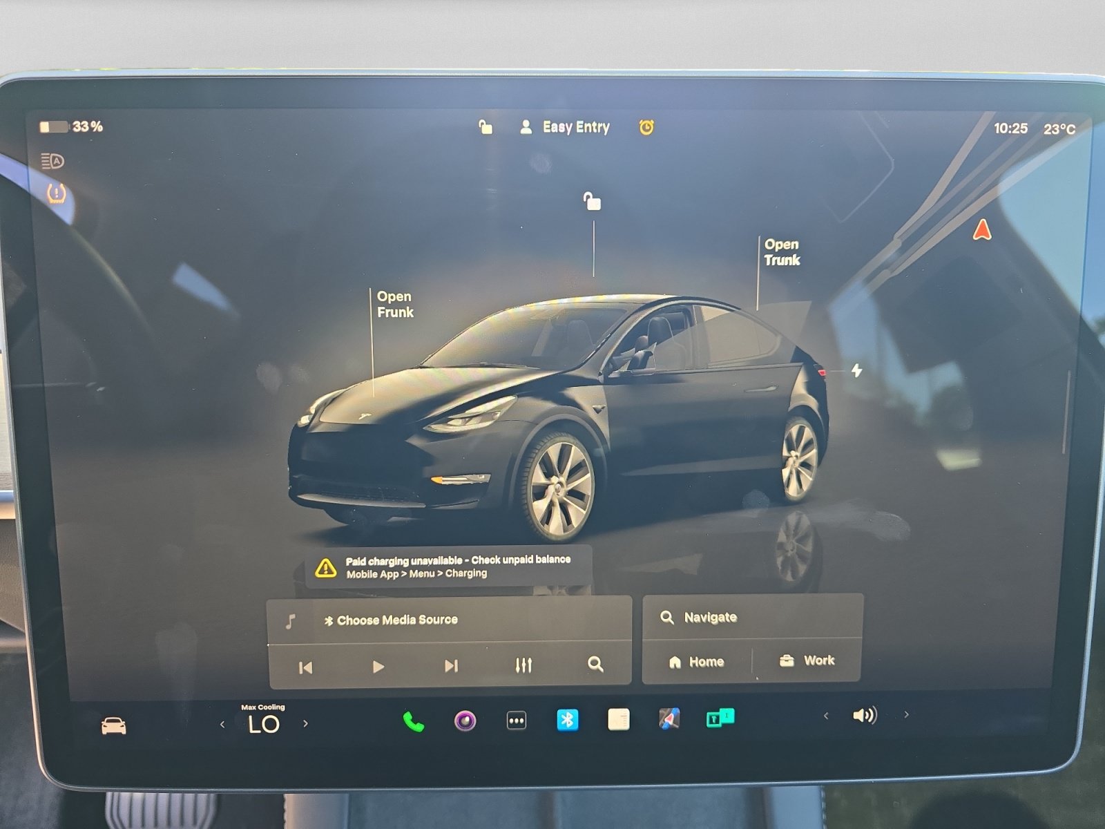 Used 2024 Tesla Model Y Long Range AWD/4WD image 14