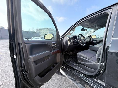 Used 2016 GMC Sierra 2500 SLE w/ SLE Preferred Package image 9