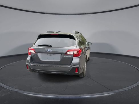 Used 2018 Subaru Outback 2.5i Premium AWD/4WD image 7