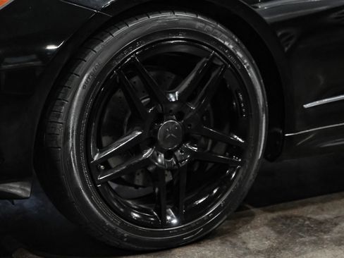 Used 2015 Mercedes-Benz E 400 4MATIC Coupe w/ Premium 1 Package image 45