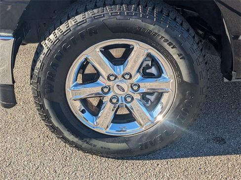 Used 2025 Ford F150 XLT w/ Equipment Group 301A Standard image 10