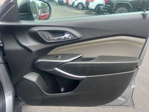 Used 2024 Chevrolet Trax ACTIV w/ Driver Confidence Package FWD image 12