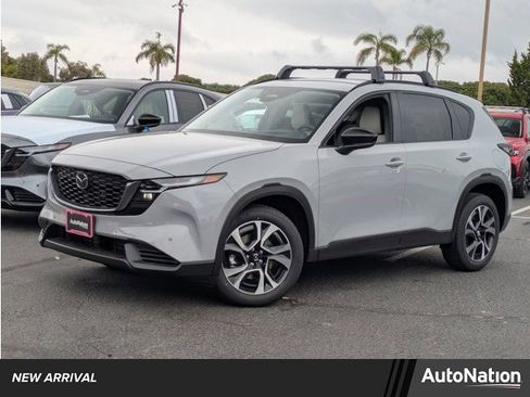 New 2026 MAZDA CX-5 Preferred image 1