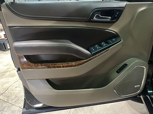 Used 2017 Chevrolet Tahoe Premier image 10