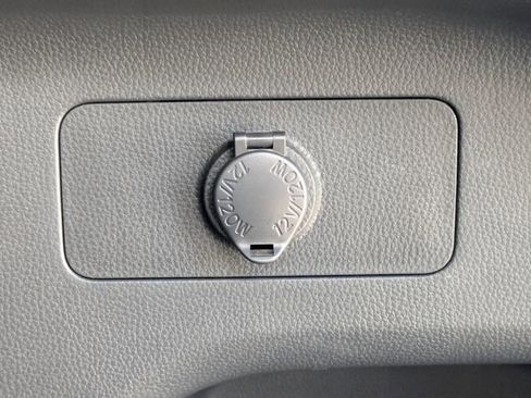 Used 2024 Toyota RAV4 XLE w/ Convenience Package FWD image 15