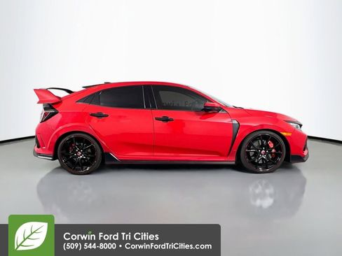 Used 2019 Honda Civic Type R image 18