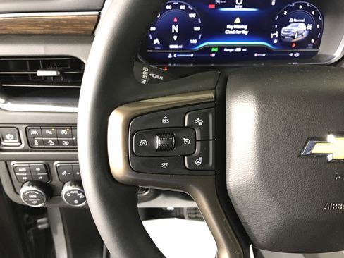 Used 2024 Chevrolet Tahoe High Country image 48