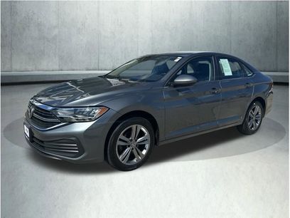 Used 2023 Volkswagen Jetta SE