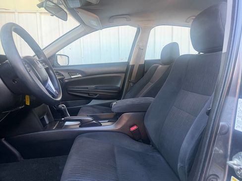Used 2012 Honda Accord LX image 12